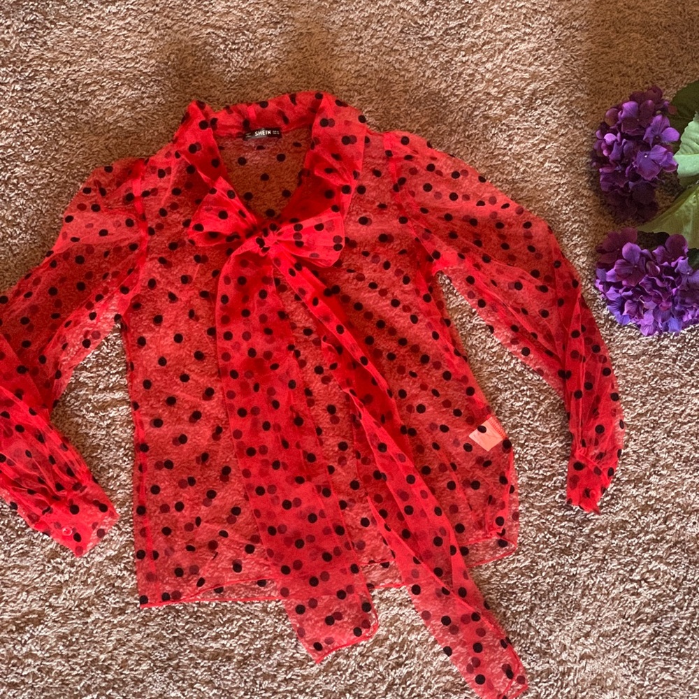 CUTE mesh red and black shirt